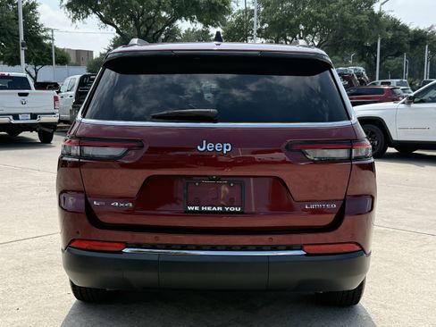 Used 2021 Jeep Grand Cherokee L Limited AWD/4WD image 6