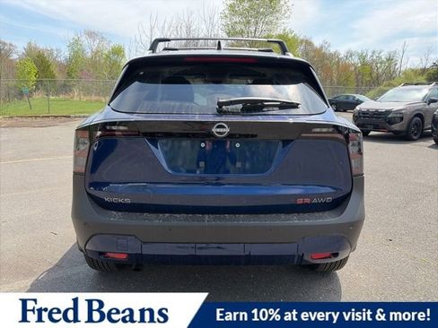 New 2026 Nissan Kicks SR w/ Cold Weather Package AWD/4WD image 6