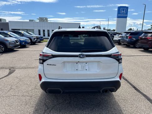 Used 2025 Subaru Forester Limited AWD/4WD image 13