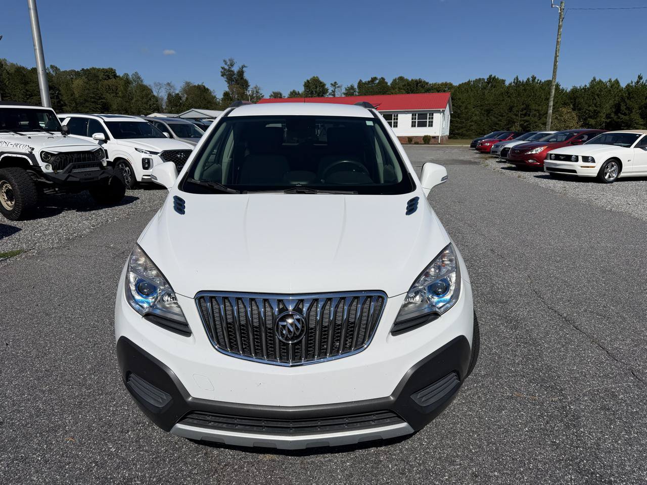 Used 2016 Buick Encore FWD image 2