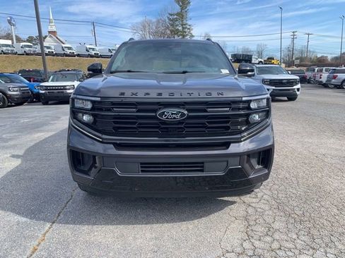New 2025 Ford Expedition Platinum w/ Stealth Performance Package image 3