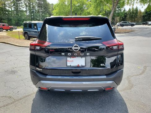 Certified 2023 Nissan Rogue SL w/ SL Premium Package FWD image 5