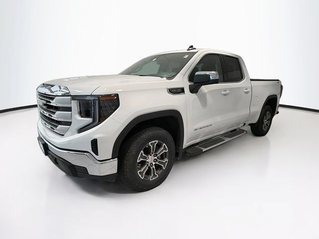 Used 2023 GMC Sierra 1500 SLE AWD/4WD image 3