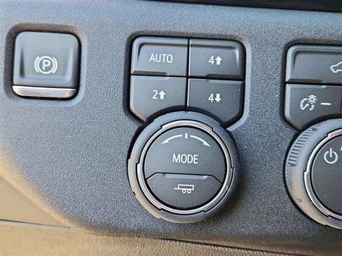 New 2026 Chevrolet Silverado 1500 LT image 19