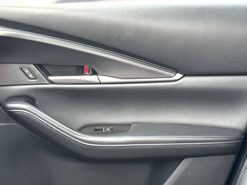 Certified 2025 MAZDA CX-30 AWD 2.5 S w/ Select Sport Pkg image 18