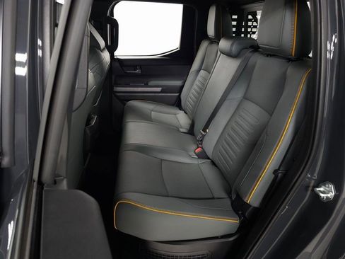 Used 2024 Toyota Tacoma Trailhunter image 39