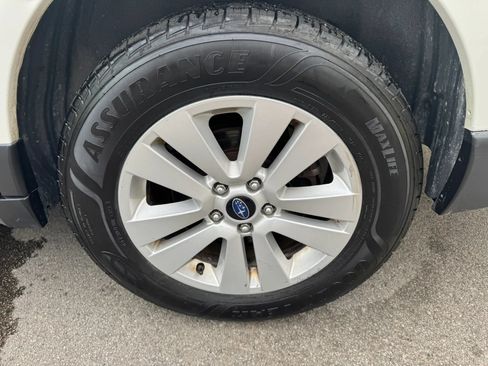 Used 2019 Subaru Outback 2.5i Premium AWD/4WD image 28