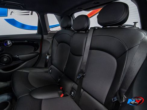 Used 2017 MINI Cooper S image 18