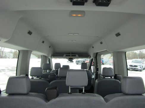 Used 2019 Ford Transit 150 XL RWD image 17