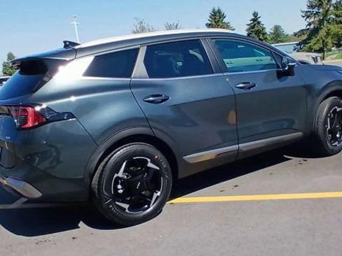 New 2026 Kia Sportage EX AWD/4WD image 3