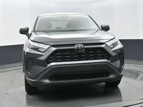 Used 2024 Toyota RAV4 LE image 3