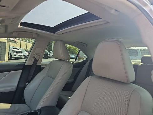 Used 2015 Lexus IS 250 AWD w/ Navigation System Package image 14