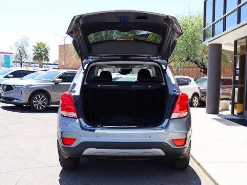 Used 2020 Chevrolet Trax Premier w/ LPO, Protection Package FWD image 22