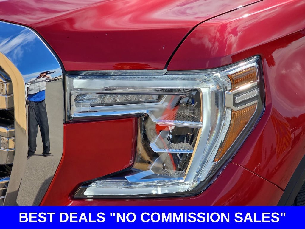 Used 2021 GMC Sierra 1500 SLT w/ SLT Premium Package RWD image 32