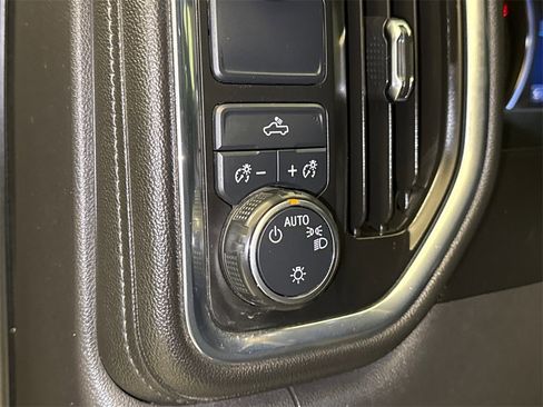 Used 2020 Chevrolet Silverado 1500 LT w/ Texas Edition image 24