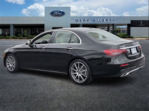 Used 2023 Mercedes-Benz E 350 Sedan image 3