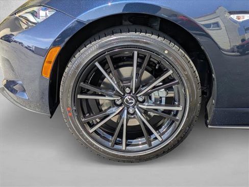 New 2026 MAZDA MX-5 Miata RF Grand Touring RWD image 10