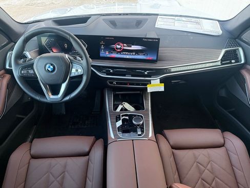 New 2026 BMW X5 xDrive50e w/ Premium Package image 12