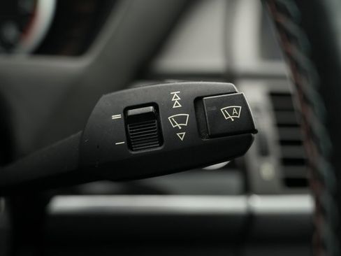 Used 2011 BMW X5 M image 51