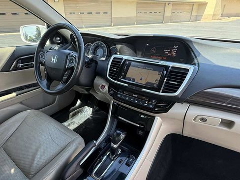 Used 2016 Honda Accord EX-L image 16