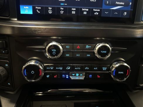 New 2026 Ford F250 Lariat w/ Lariat Ultimate Package image 36