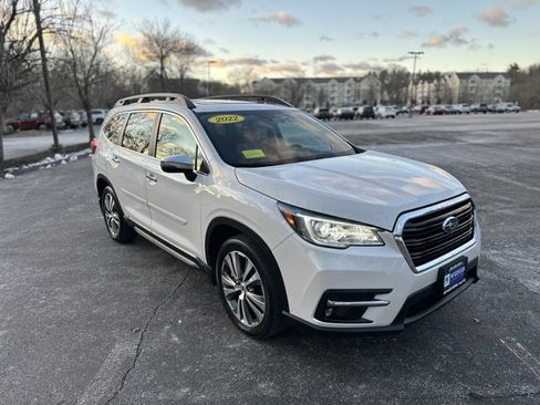 Used 2022 Subaru Ascent Touring image 3
