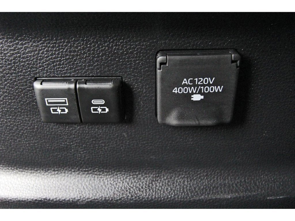 Used 2026 Toyota Tundra Limited w/ TRD Off-Road Package AWD/4WD image 13