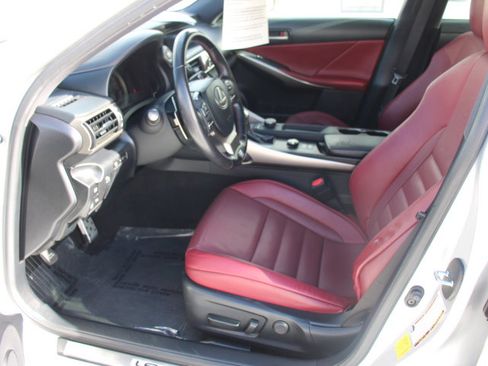 Used 2020 Lexus IS 300 F Sport w/ F Sport Package image 11