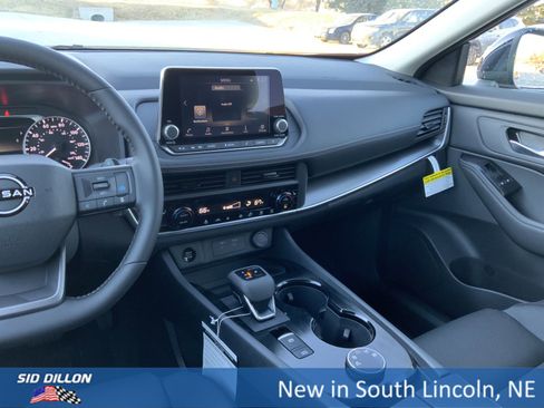 New 2026 Nissan Rogue SV image 7