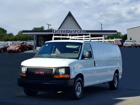 Used 2016 GMC Savana 2500 Extended image 1