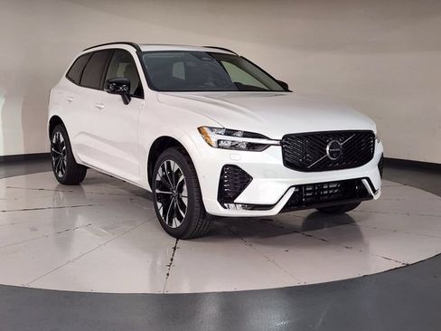 New 2026 Volvo XC60 B5 Plus w/ Climate Package AWD/4WD image 7