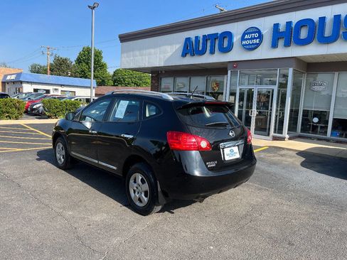 Used 2014 Nissan Rogue S w/ Convenience Package FWD image 12