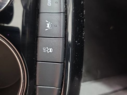 Used 2023 Buick Encore GX Essence w/ Experience Buick Package AWD/4WD image 21