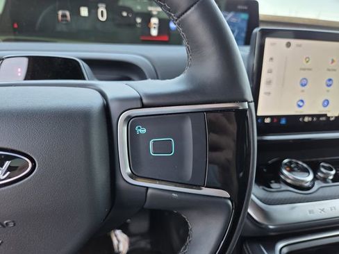 New 2025 Ford Expedition Platinum w/ Stealth Performance Package image 22