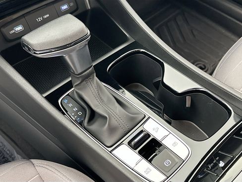 Used 2023 Hyundai Santa Cruz SEL image 16