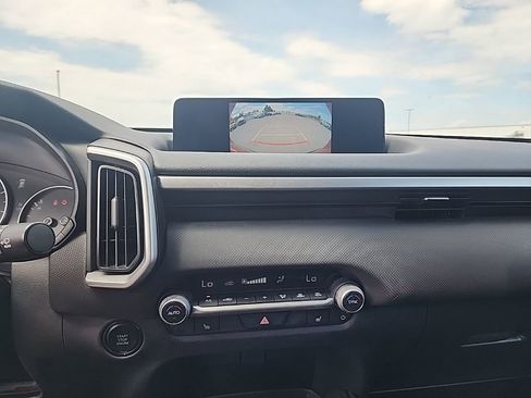 Used 2025 MAZDA CX-50 AWD 2.5 S w/ Premium Package image 18