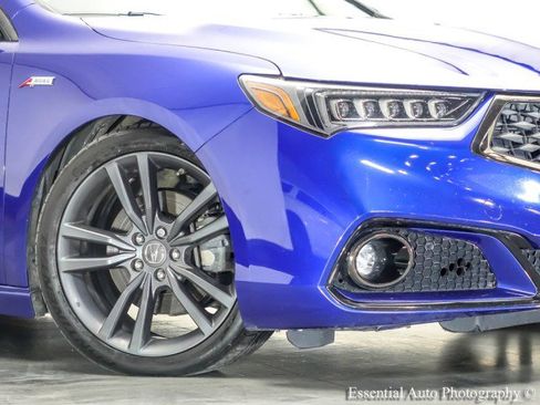 Used 2018 Acura TLX V6 w/ Technology & A-SPEC Pkg AWD/4WD image 3