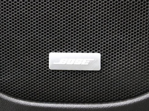 Used 2022 GMC Acadia SLT w/ LPO, Floor Liner Package FWD image 20