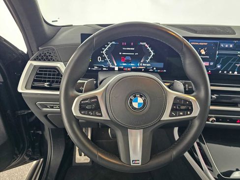 Used 2024 BMW X7 xDrive40i w/ Executive Package AWD/4WD image 24