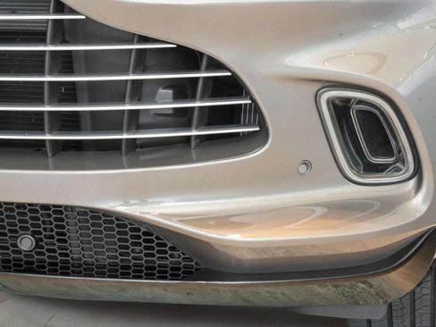 Used 2023 Aston Martin DBX AWD/4WD image 64