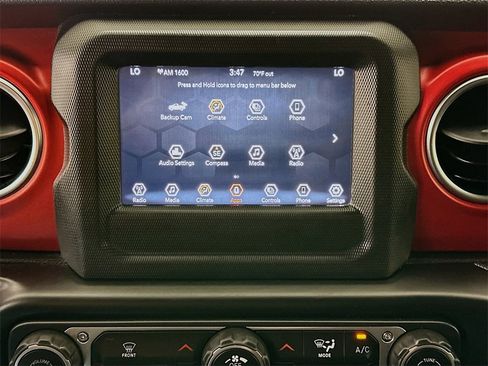 Used 2021 Jeep Gladiator Rubicon w/ Trailer Tow Package image 14