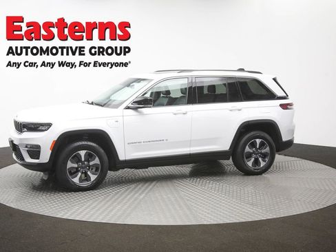 Used 2022 Jeep Grand Cherokee Limited 4xe w/ Luxury Tech Group II AWD/4WD image 61