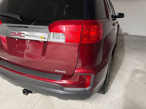 Used 2017 GMC Terrain SLE image 21