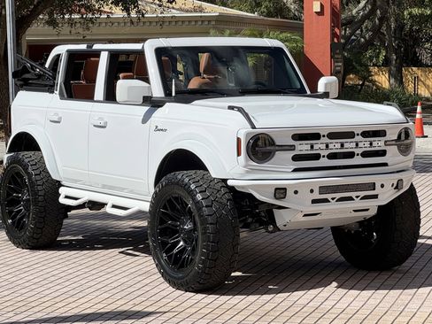 Used 2025 Ford Bronco Outer Banks AWD/4WD image 22