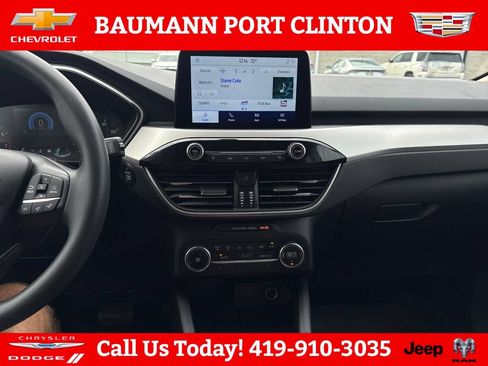 Used 2020 Ford Escape SE FWD image 17