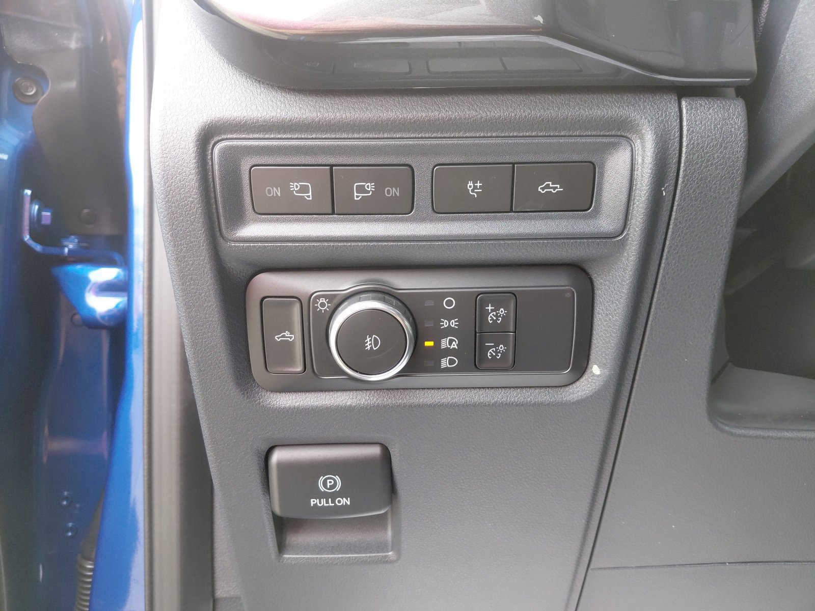 Used 2022 Ford F150 XLT w/ Equipment Group 302A High AWD/4WD image 36