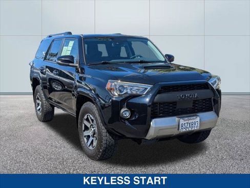 Used 2021 Toyota 4Runner TRD Off-Road Premium w/ Moonroof Package AWD/4WD image 7