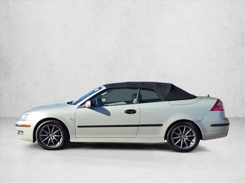 Used 2005 Saab 9-3 Arc FWD image 9