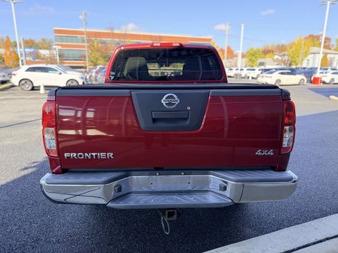 Used 2012 Nissan Frontier S image 5