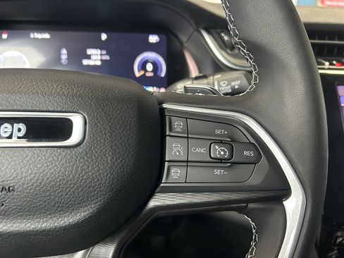 Used 2023 Jeep Grand Cherokee Laredo w/ Trailer Tow Prep Group (B) image 18